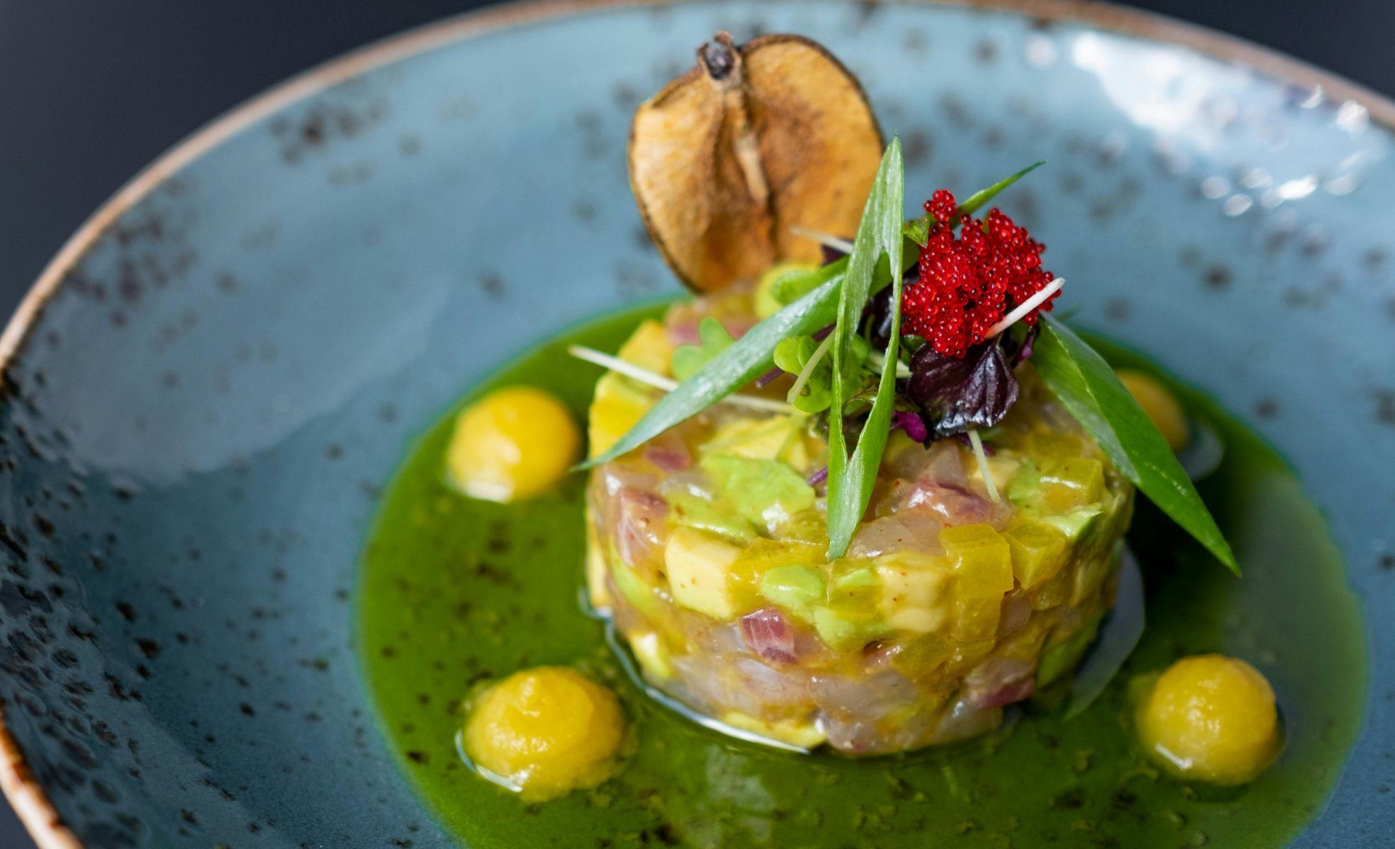   Knight Armour Hotel Dubai